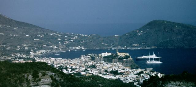  [Lipari town] 