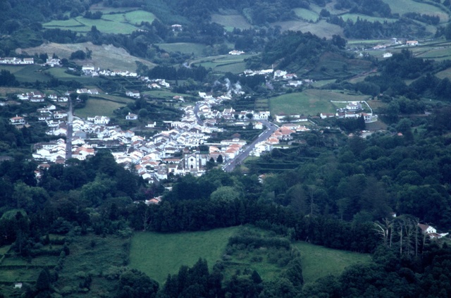  [Furnas town] 