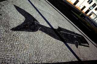  [Pavement] 