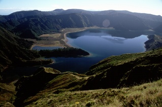  [Lagoa do Fogo] 