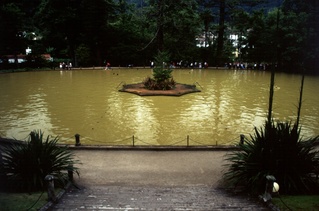  [Lake] 