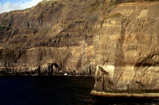  [Cliffs] 