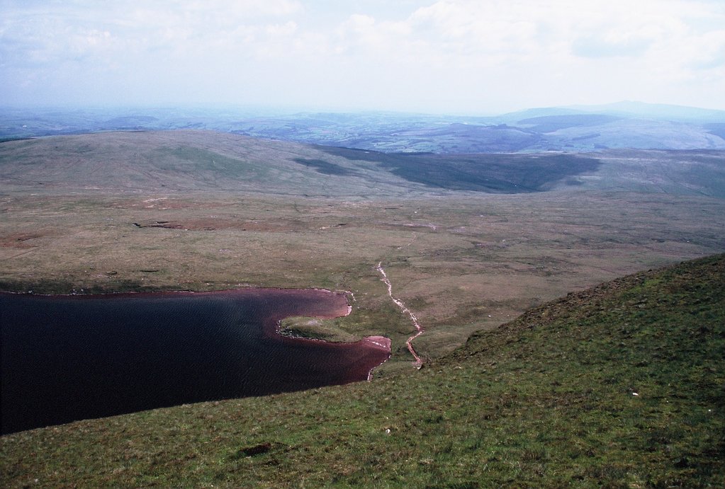  [Llyn y Fan Fawr] 