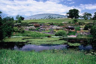  [Glasshouse, slatebeds] 