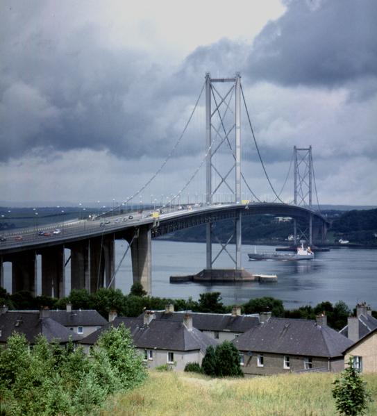  [Forth Road Bridge] 