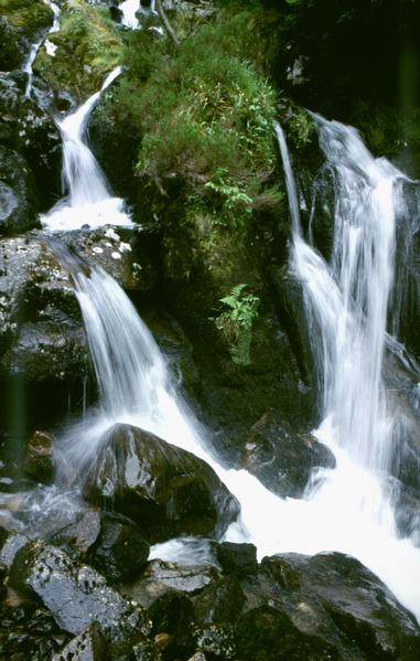  [Waterfall] 