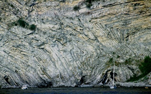  [Folded rock] 