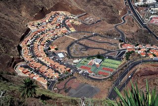  [La Cuesta] 