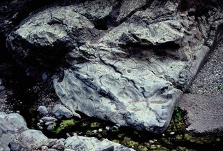  [Pillow Lava] 