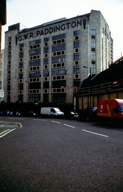  [Paddington Station] 