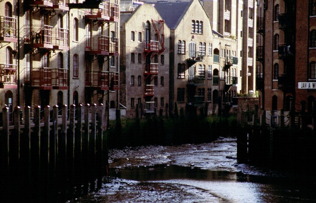  [Warehouses] 