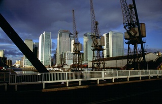  [Towers and cranes] 