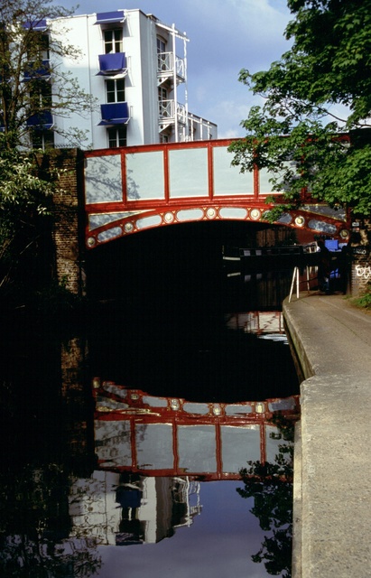  [Canal bridge] 
