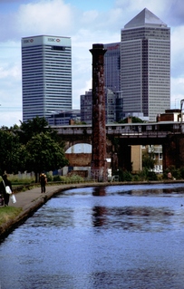  [Regents Canal] 