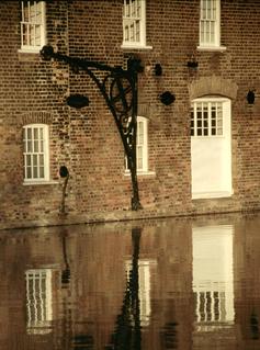  [Clock Mill] 