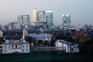  [Canary Wharf] 