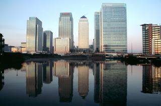  [Canary Wharf] 