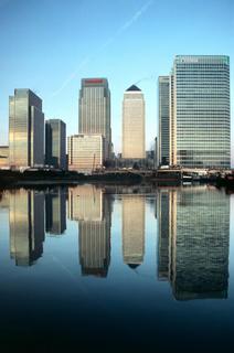 [Canary Wharf] 