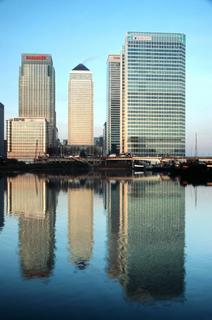  [Canary Wharf] 