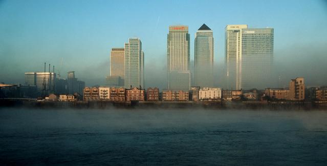  [Canary Wharf] 