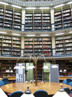  [Round Library] 