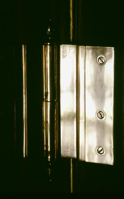  [Hinge] 