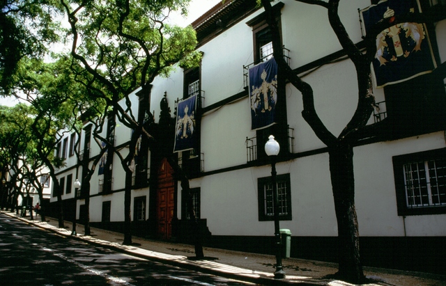 [Avenida Zarco] 