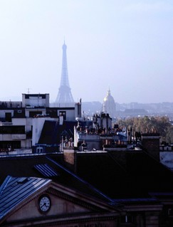  [Tour Eiffel] 