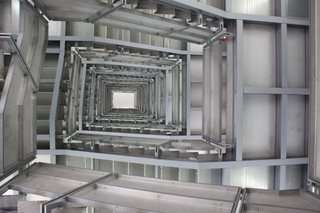  [Staircase] 