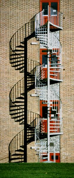  [Staircase] 