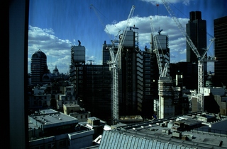  [City] 
