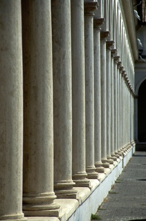  [Columns] 