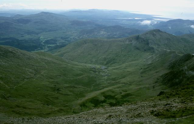  [Cwm Llan] 