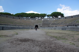  [Anfiteatro] 