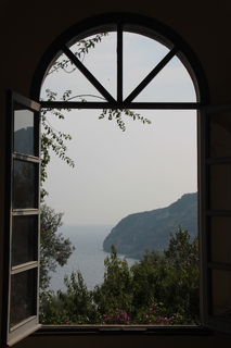  [Castello Arogonese] 